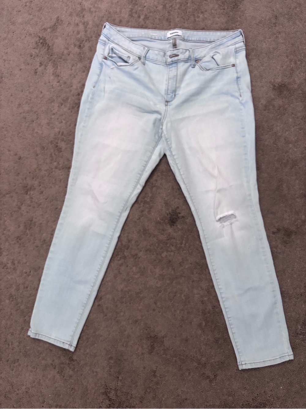 Sonoma Light Blue Skinny Jeans with Knee Distress